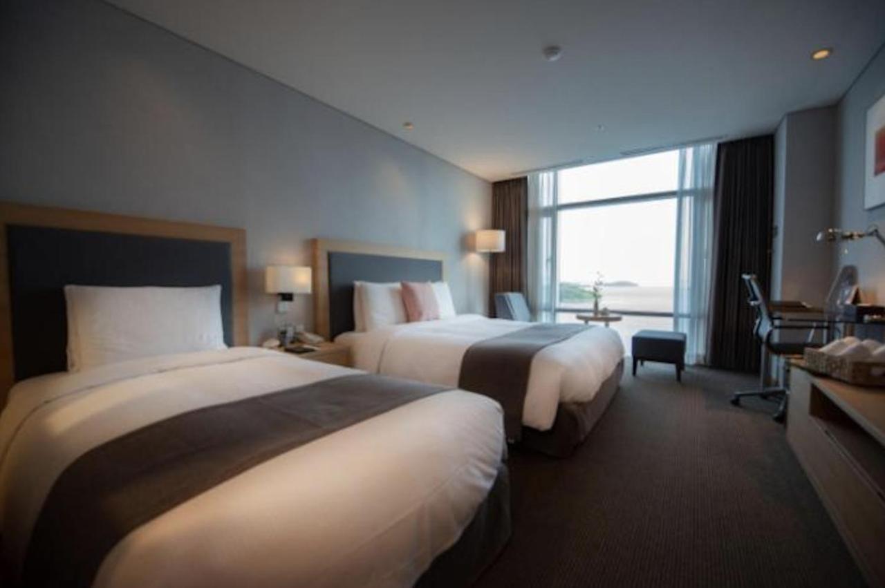 Hidden Bay Hotel Yeosu Bagian luar foto