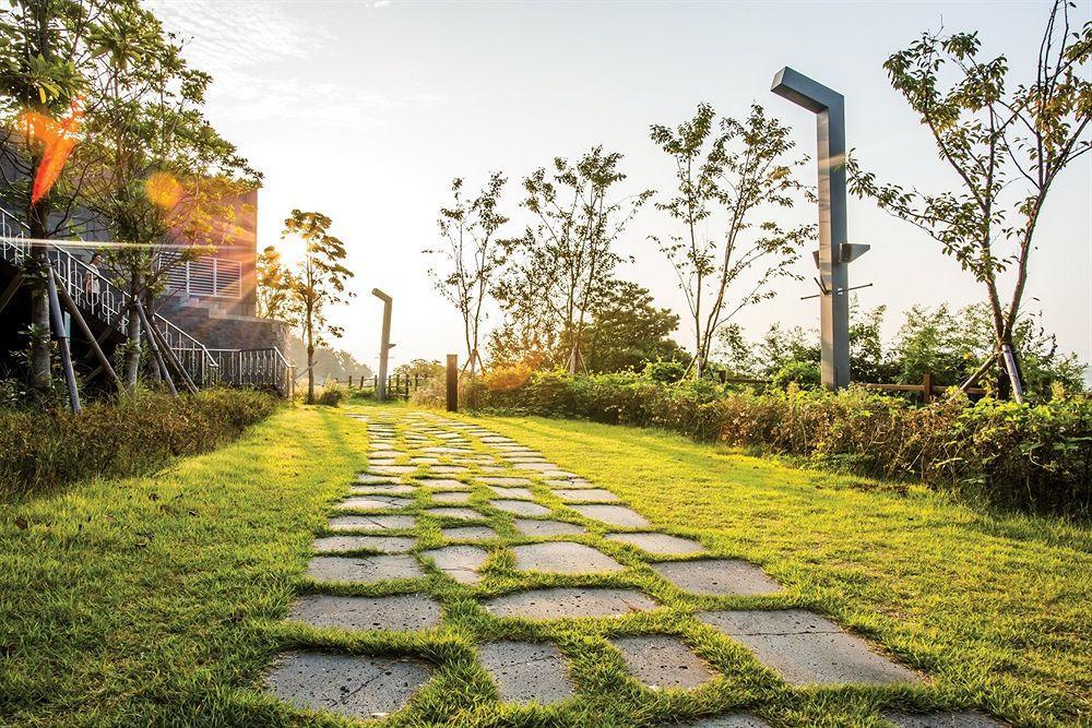 Hidden Bay Hotel Yeosu Bagian luar foto