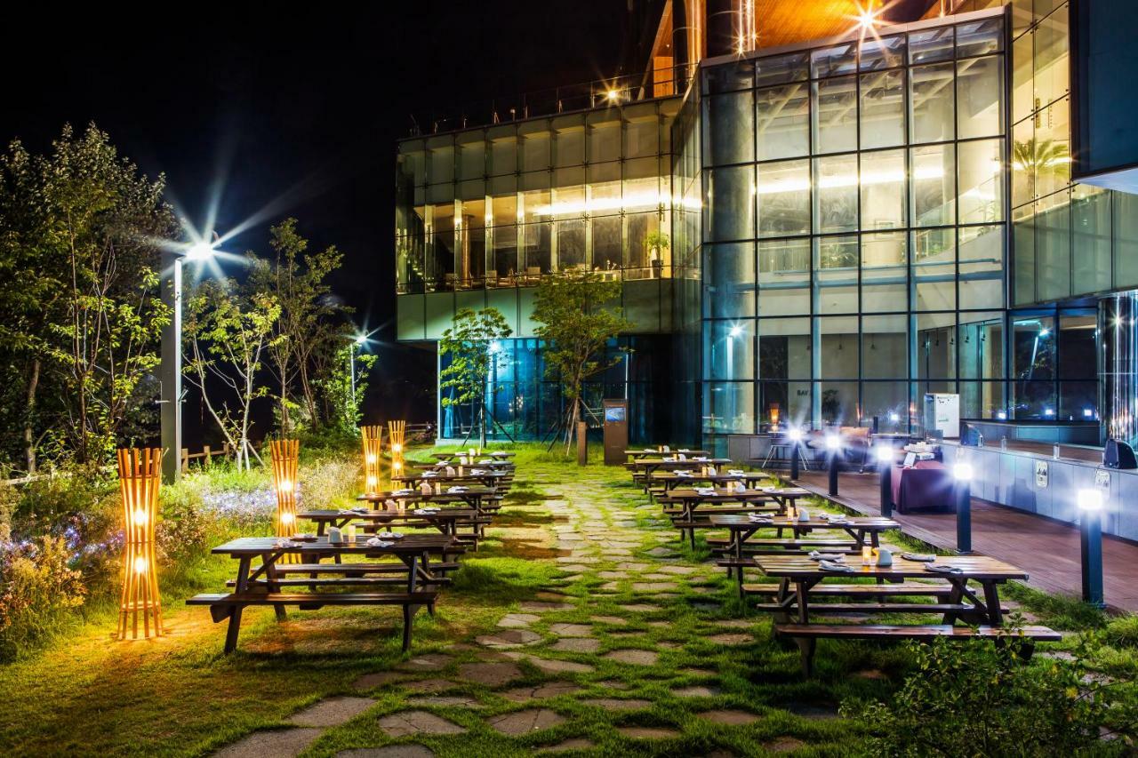 Hidden Bay Hotel Yeosu Bagian luar foto